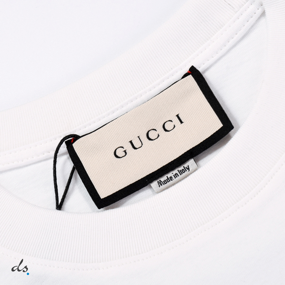 Gucci  Oversize washed T-shirt with Gucci logo White (3)