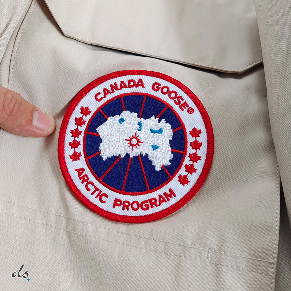 Canada Goose Expedition Parka North Star White (5)