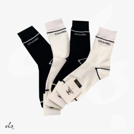 CHANEL ONE BOX AND FOUR PAIRS CLASSIC MID LENGTH SOCKS WHITE AND BLACK