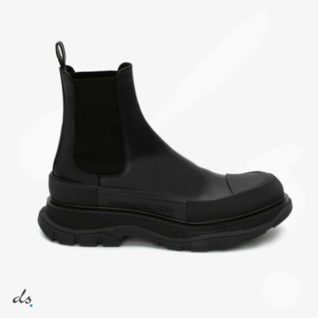 Alexander McQueen Tread Slick Boot in Black