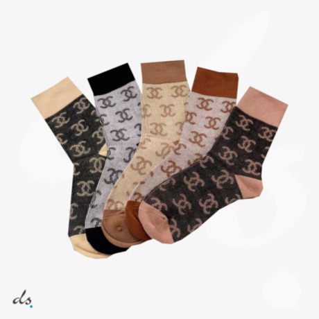 CHANEL ONE BOX AND FIVDE PAIRS MID LENGTH SOCKS